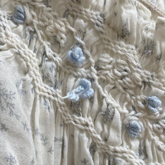 Doen Lovisa Nightgown Small Floral Smocked Neck Midi - Picture 6 of 9